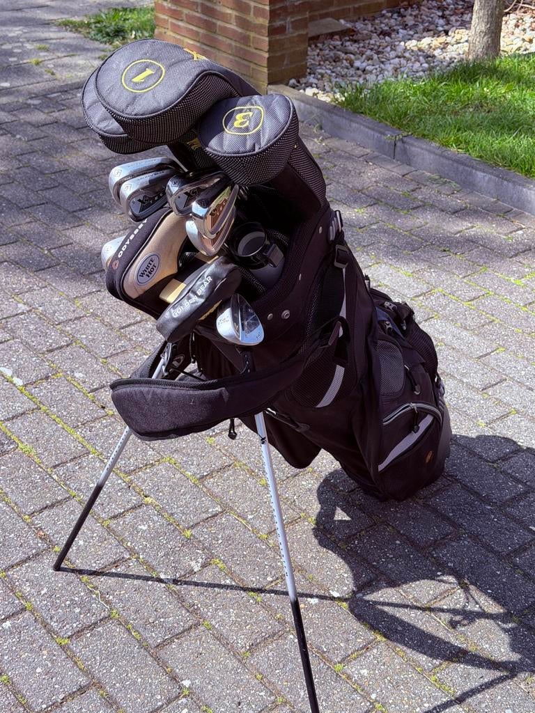Complete golfset met draagbare tas en accessoires, Ophalen, Gebruikt, Set, Overige merken