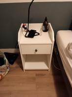 nacht kast, Ophalen, Zo goed als nieuw, Minder dan 45 cm