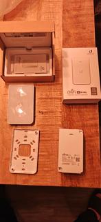 Unifi In-Wall AC Access Point, Computers en Software, Accesspoints, Ophalen of Verzenden, Gebruikt, Ubiquiti Unifi