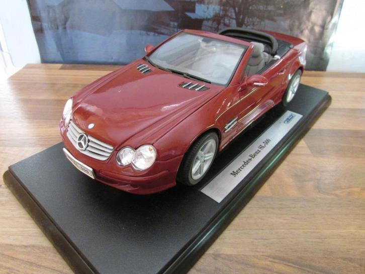 MERCEDES - BENZ 500 SL CABRIO, 1 :18, Hobby en Vrije tijd, Modelauto's | 1:18, Zo goed als nieuw, Auto, Welly, Ophalen of Verzenden