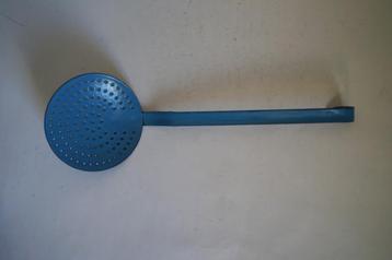 antiek schuimspaan emaille blauw metaal Denmark keuken. beschikbaar voor biedingen