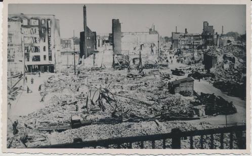 616Z fotokaart Rotterdam 2eWO bombardement vanaf spoorviaduc, Verzamelen, Ansichtkaarten | Nederland, Ongelopen, Zuid-Holland