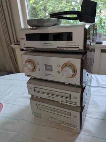 Technics SL-HD550 Stereo set met RDS tuner, cd en cassette beschikbaar voor biedingen