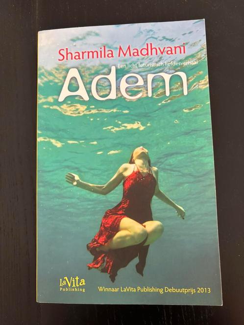Sharmila Madhvani - Adem, Boeken, Literatuur, Zo goed als nieuw, Nederland, Ophalen of Verzenden