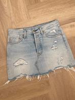 Levi’s spijkerrok denim jeans rokje 29 dames vintage 90s, Maat 38/40 (M), Zo goed als nieuw, Levi’s, Boven de knie