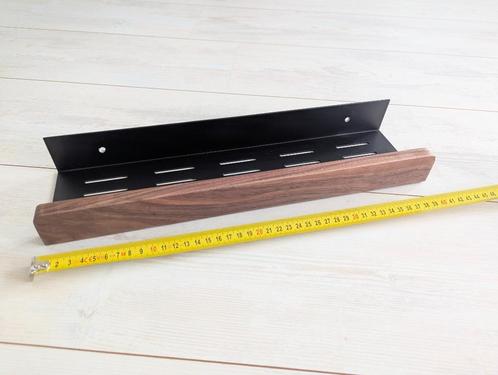 Badkamer Rekje - Geolied walnoot hout - 40x12cm, Huis en Inrichting, Badkamer | Badkamermeubels, Zo goed als nieuw, Overige typen