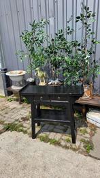 Chinese sidetable, Ophalen