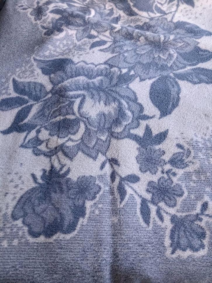 Dralon polyester deken XL 210 x 230 blauw wit, Huis en Inrichting, Woonaccessoires | Plaids en Woondekens, Zo goed als nieuw, Ophalen