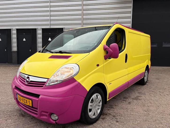 Opel Vivaro 2.5CDTI 107KW DPF E4 2.9T L2h1 2009, Auto's, Bestelauto's, Bedrijf, ABS, Airbags, Airconditioning, Bluetooth, Boordcomputer