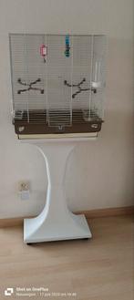 Mooie kooi met stand €20,, Dieren en Toebehoren, Vogels | Hokken en Kooien, Ophalen, Gebruikt, Vogelkooi