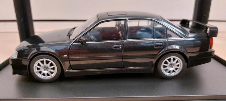Opel Omega Evolution 500, zwart, Whitebox 1:24, Hobby en Vrije tijd, Modelauto's | 1:24, Zo goed als nieuw, Auto, Overige merken