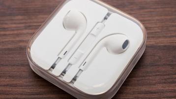 100% originele apple iPhone accessories stekker kabel oortje beschikbaar voor biedingen