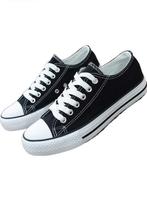 Mooie Klassieke dames schoenen, Zwart, Nieuw, Ophalen of Verzenden, Sneakers of Gympen