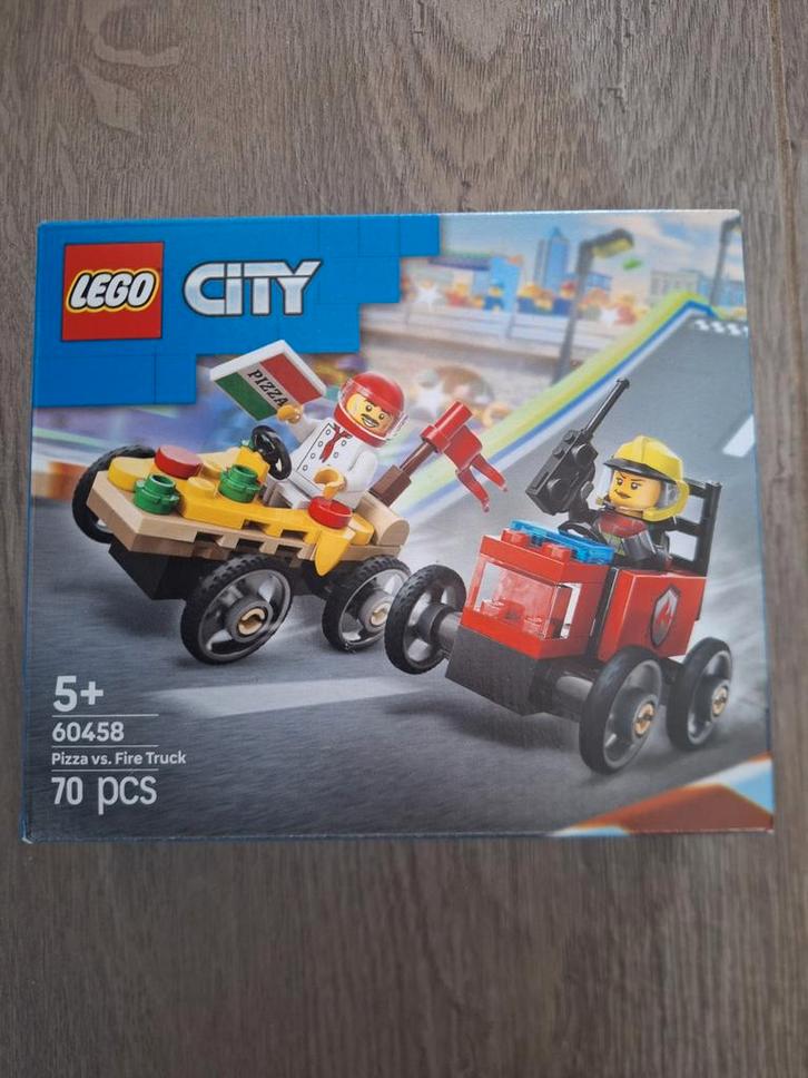 Nieuwe LEGO City 60458 - Pizza vs. Fire Truck, Kinderen en Baby's, Speelgoed | Duplo en Lego, Nieuw, Lego, Complete set, Ophalen of Verzenden