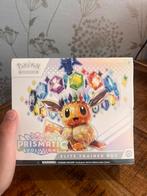 Pokemon TCG - Prismatic Evolutions ETB (Sealed), Ophalen of Verzenden, Nieuw, Boosterbox, Foil