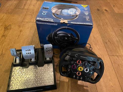 Trustmaster T300RS Ferrari TCLM Pedals Racestuur PC PS4 ps5, Spelcomputers en Games, Spelcomputers | Sony PlayStation Consoles | Accessoires