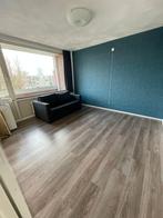 TE HUUR: Ruime kamer 14 m² – Woensel Eindhoven – vrouw, Huizen en Kamers, Minder dan 20 m², Eindhoven
