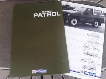 folder Nissan Patrol - Nederlands beschikbaar voor biedingen