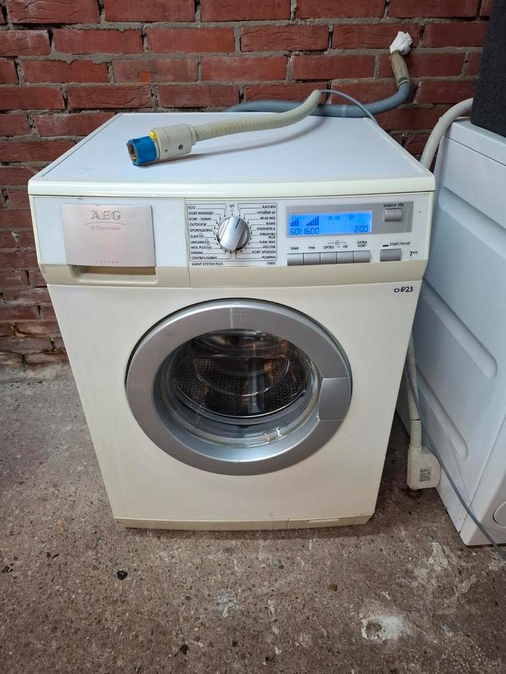 Wasmachine, Witgoed en Apparatuur, Wasmachines, Gebruikt, Voorlader, 6 tot 8 kg, 85 tot 90 cm, 1600 toeren of meer, Energieklasse A of zuiniger