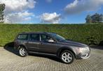 Volvo XC70 2.4 D5 MOMENTUM, Auto's, Volvo, Automaat, Huisgarantie, Met garantie (alle), XC70