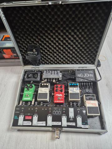 Pedalboard beschikbaar voor biedingen