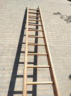 ladder hout ca 4,20 m, Doe-het-zelf en Verbouw, Ladders en Trappen, Ophalen of Verzenden, Gebruikt, Ladder, 4 meter of meer