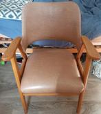 Mooie degelijke stoel, bruin, Huis en Inrichting, Ophalen, Gebruikt, Bruin, Hout