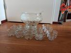 Mooie glazen bowlset schaal met bijpassende glaaajes, Glas, Schaal of Schalen, Ophalen of Verzenden, Zo goed als nieuw