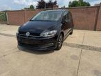 Volkswagen Touran 2.0 TDI Comfortline 7p, Auto's, Voorwielaandrijving, Gebruikt, Zwart, Navigatiesysteem