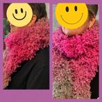 Mooie handgbreide fluffy sjaal acrylgaren, Ophalen of Verzenden, Patroon of Boek