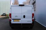 Opel Movano 2.2D 120 pk L2H1 3.0t Trekhaak / Parkeersensoren, Voorwielaandrijving, Euro 6, 2500 kg, Origineel Nederlands