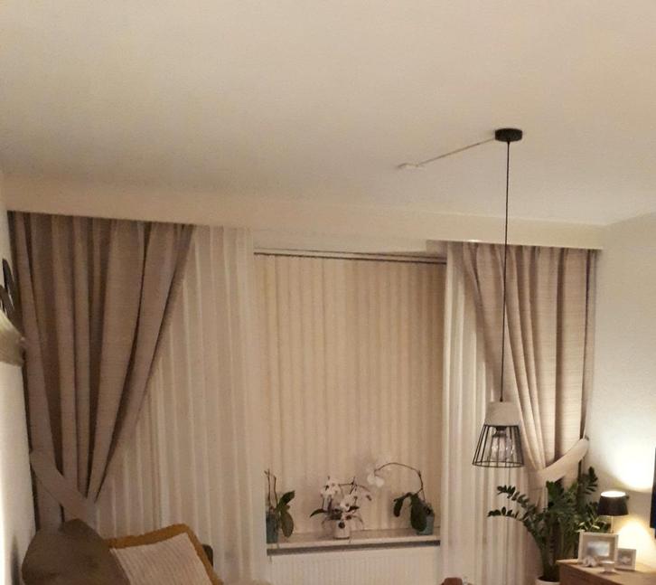 25 euro voor Fopgordijnen 4stuks.25 euro voor vitrage 4stuks, Huis en Inrichting, Stoffering | Gordijnen en Lamellen, Gebruikt