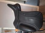 NIEUW! Dressuurzadel 18 inch, Dieren en Toebehoren, Paarden en Pony's | Zadels, Ophalen of Verzenden, Nieuw, Dressuur