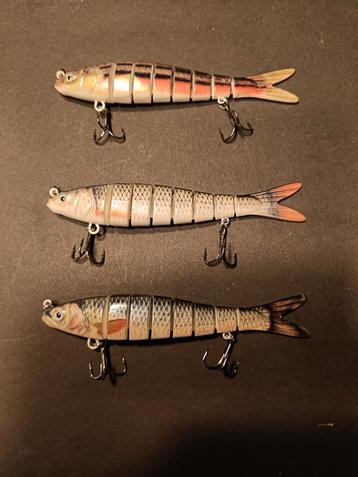 Kunstaas 3 swimbait pluggen voorn, als nieuw,zie beschrijvin beschikbaar voor biedingen