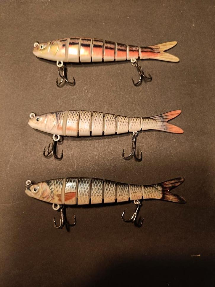 NIEUW kunstaas, 3 mooie Priostahl swimbait pluggen voorn, Watersport en Boten, Hengelsport | Roofvissen, Zo goed als nieuw, Complete set