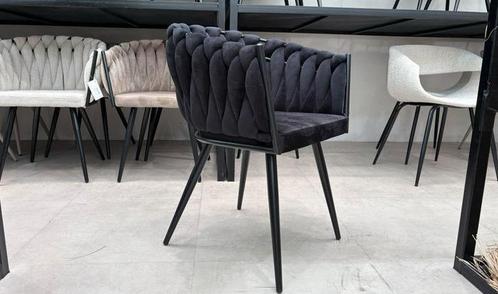 Wave Chair Black velours – Direct uit voorraad leverbaar, Huis en Inrichting, Stoelen, Nieuw, Vijf, Zes of meer stoelen, Zwart