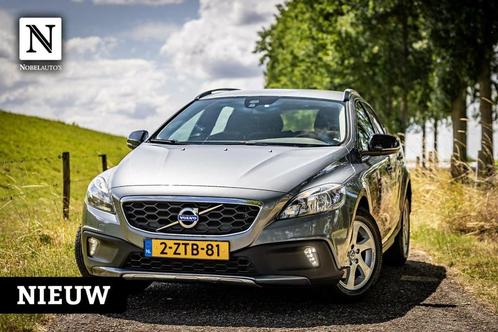 Volvo V40 Cross Country 1.6 D2 Summum | Navigatie | Trekhaak, Auto's, Volvo, Bedrijf, Te koop, V40, ABS, Airbags, Airconditioning
