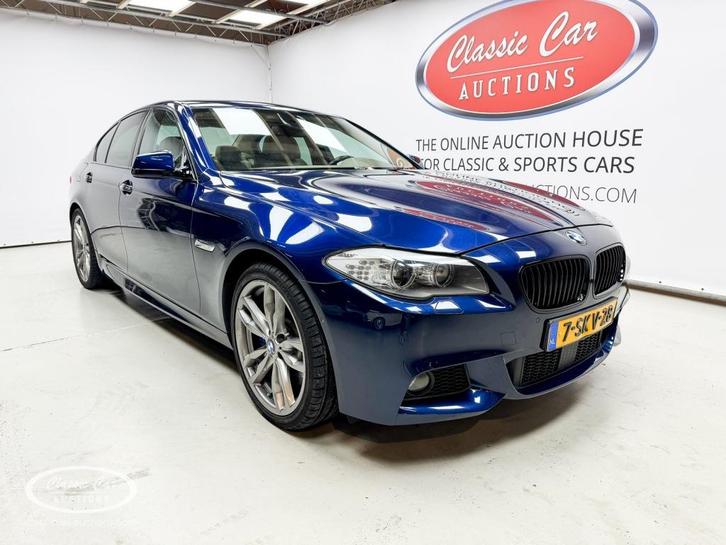 Bmw 5-SERIE 550I   - ONLINE AUCTION, Auto's, BMW, Bedrijf, 5-Serie, Benzine, F, Sedan, Automaat, Blauw, Gebruikt