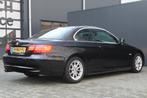 BMW 3 Serie Cabrio 320i | Navigatie | Cruise controle | Clim, Euro 5, Zwart, Cabriolet, 4 stoelen
