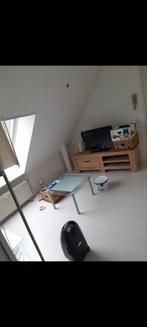 tafel, tv meubel en tv, Ophalen