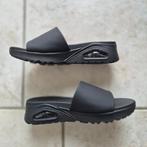 Skechers slippers, Kleding | Dames, Schoenen, Ophalen of Verzenden, Nieuw, Zwart