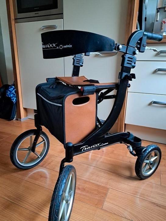 Travixx Traveller Rollator maat M (vanaf 1.60m) ZGAN, Diversen, Rollators, Zo goed als nieuw, Ophalen
