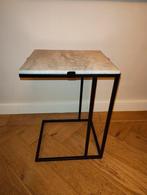 Stijlvolle marmeren laptoptafel van Loods5, Huis en Inrichting, Tafels | Bijzettafels, Ophalen, Minder dan 55 cm, Vierkant, Zo goed als nieuw