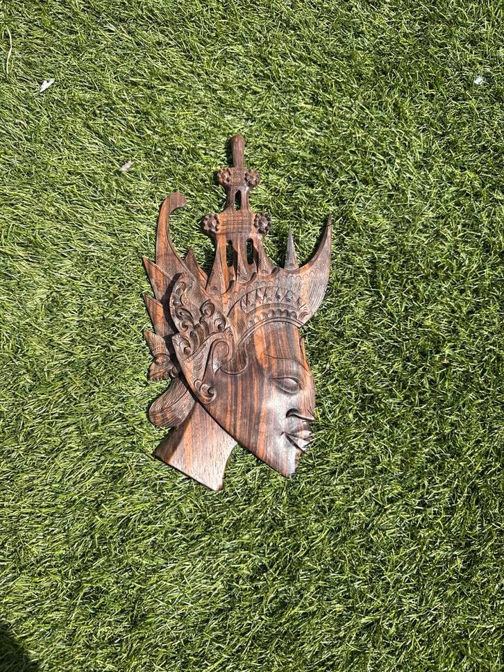 Houten Beeld Cambodjaanse Figuur Kroon Handgesneden Kunstwer, Antiek en Kunst, Kunst | Beelden en Houtsnijwerken, Ophalen of Verzenden