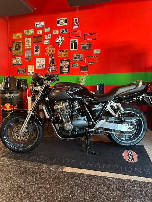 Honda CB1000 Big One super four, Motoren, Motoren | Honda, Particulier, meer dan 35 kW, 4 cilinders, Ophalen