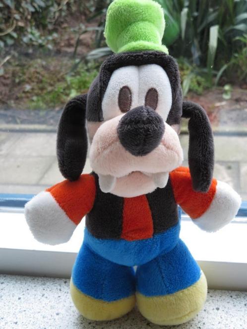 Disney Goofy merk Nicotoy meet ca 32 cm zacht velours, Kinderen en Baby's, Speelgoed | Knuffels en Pluche, Zo goed als nieuw, Hond