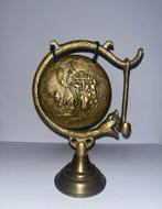 Vintage messing tafel gong met slangvoet & gravures ZELDZAAM, Antiek en Kunst, Antiek | Koper en Brons, Verzenden, Koper