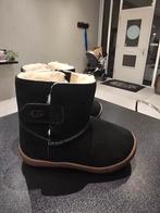 UGG Snowboots / Enkellaarsjes, UGG, Zwart, Snowboots, Nieuw