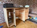 Bureau licht eiken verrijdbaar, Huis en Inrichting, Bureaus, Ophalen, Zo goed als nieuw