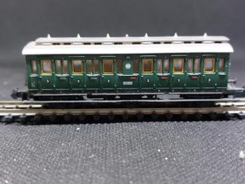 Arnold 3045 - Coupérijtuig 2e/3e Kl. BC3 Pr 92 (14043) beschikbaar voor biedingen